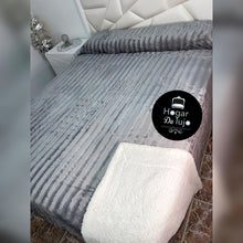 Cargar imagen en el visor de la galería, Manta plaid visón borrego gris
